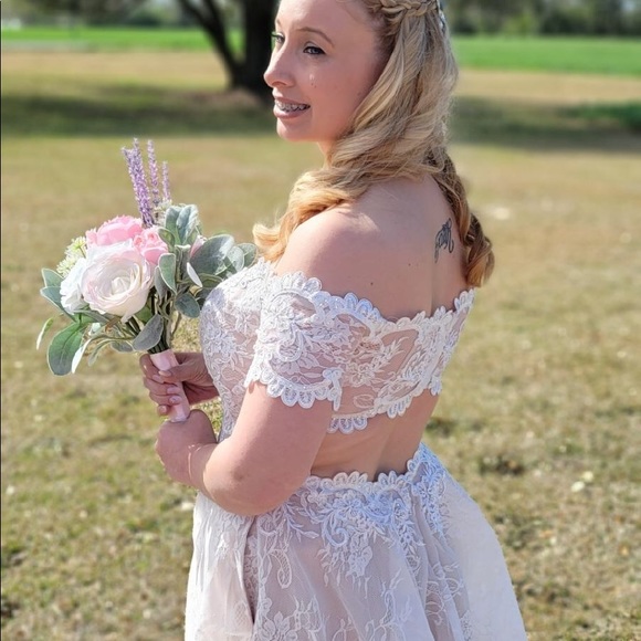 Meet your Posher, Brittany - Picture 12 of 15